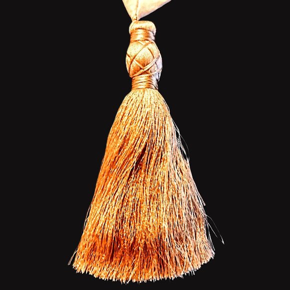 Pier 1 Imports Embroidered Table Runner w/Tassels (Poly, Silk Nub Texture) 72x14 - Picture 7 of 9